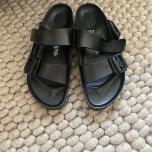 BRAND NEW Birkenstock Black EVA size 8-8.5 or 41 (men) OR wmn 10-10.5 NEVER WORN